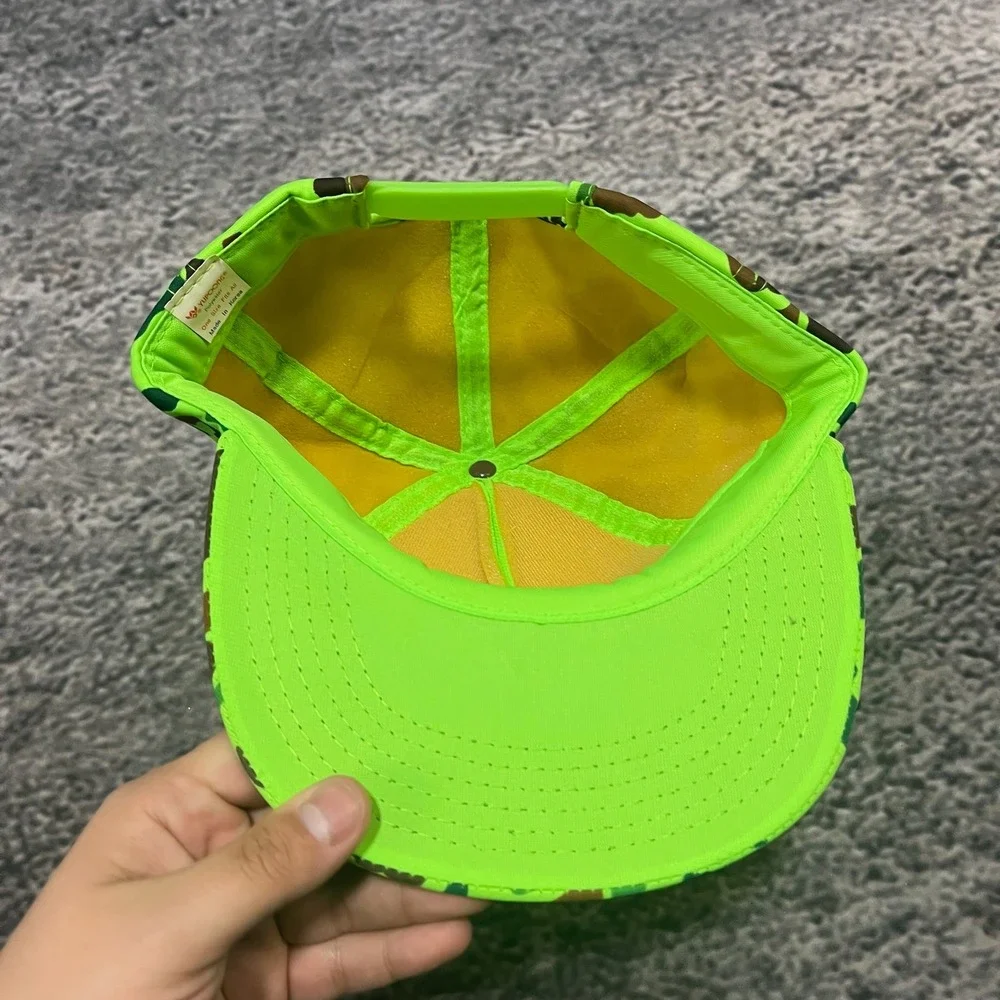 Vintage 90s Neon Green Camouflage Trucker Hat‎ Mesh Outdoor Hunting Adjustable